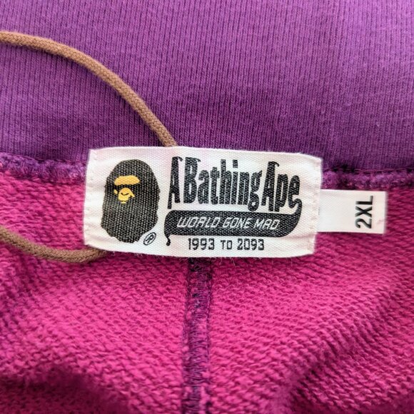 A Bathing Ape Camo Shark Sweat Shorts - Picture 4 of 4